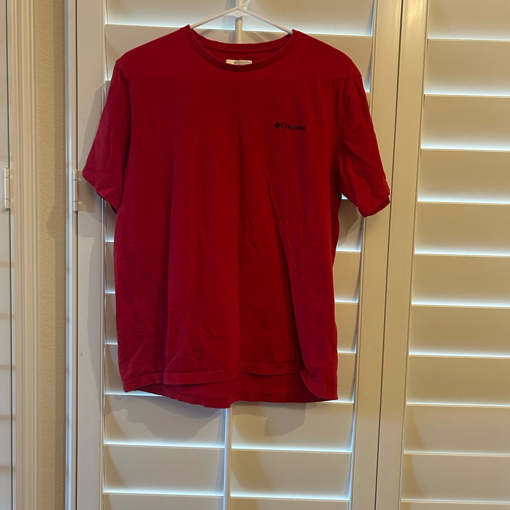 Columbia Red Short Sleeve Tee Casual Comfort